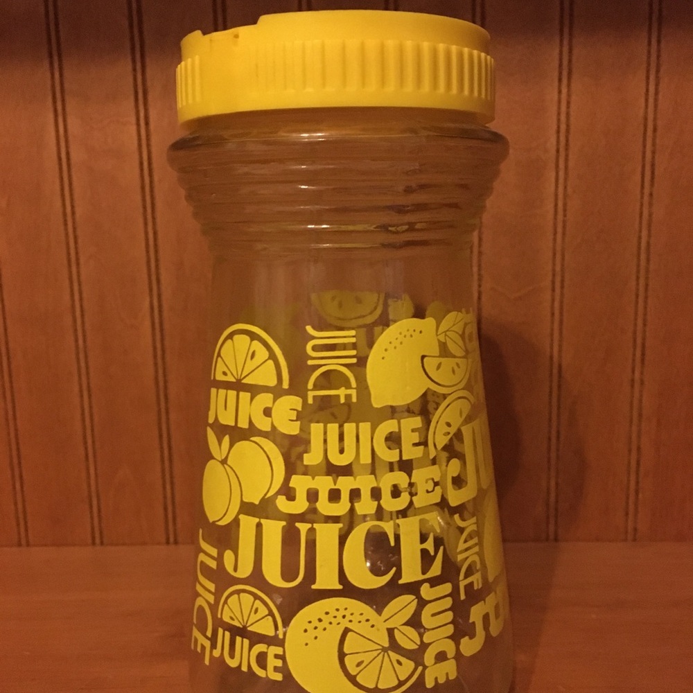 Vintage anchor hocking’s lemonade pitcher